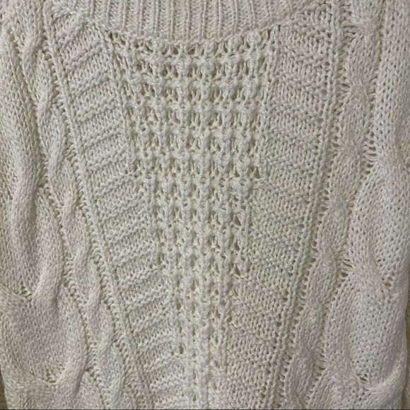 a.n.a women’s balloon sleeve cable knit sweater, Large, snowdrift white - Picture 6 of 8